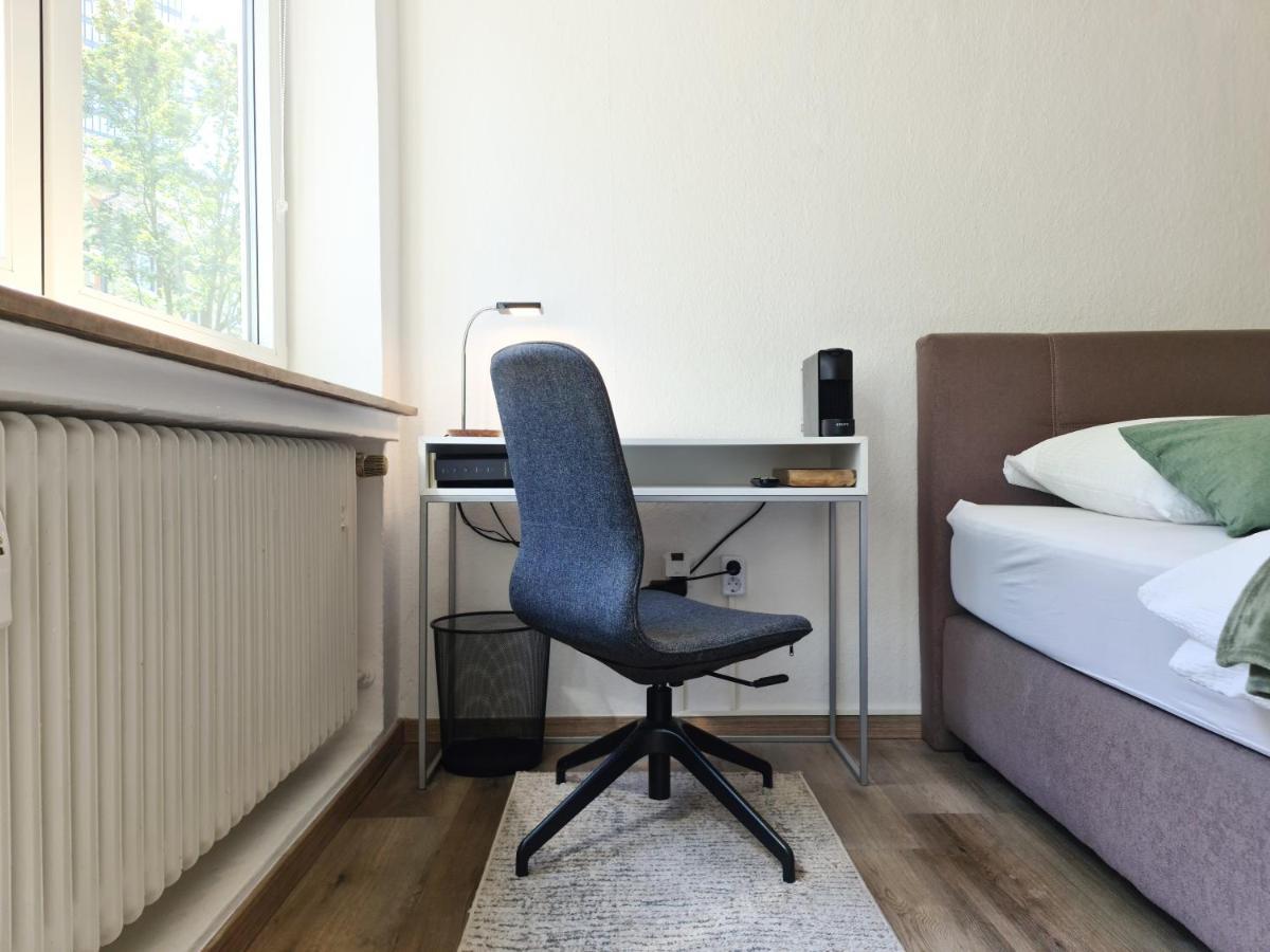Schoene Ferienwohnung Im Zentrum Mit Self Check-In Und Free Wifi เอสเซน ภายนอก รูปภาพ